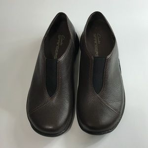 Clark’s New Dark Brown Suncircut  Size 6M